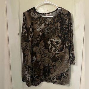 Patterned brown shirt plus size